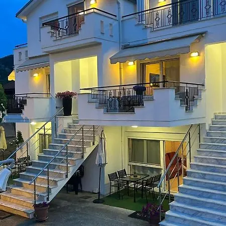 White Paradise Palaiontsiflikion Exterior photo